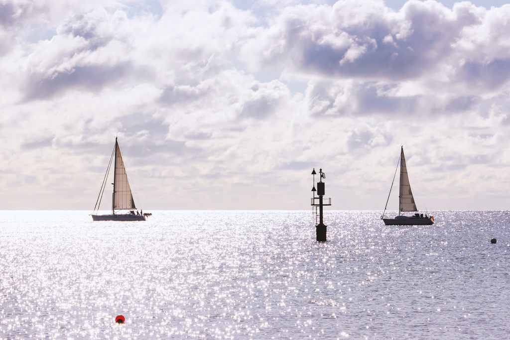 Segelträume – Lichtspiel auf der Ostsee