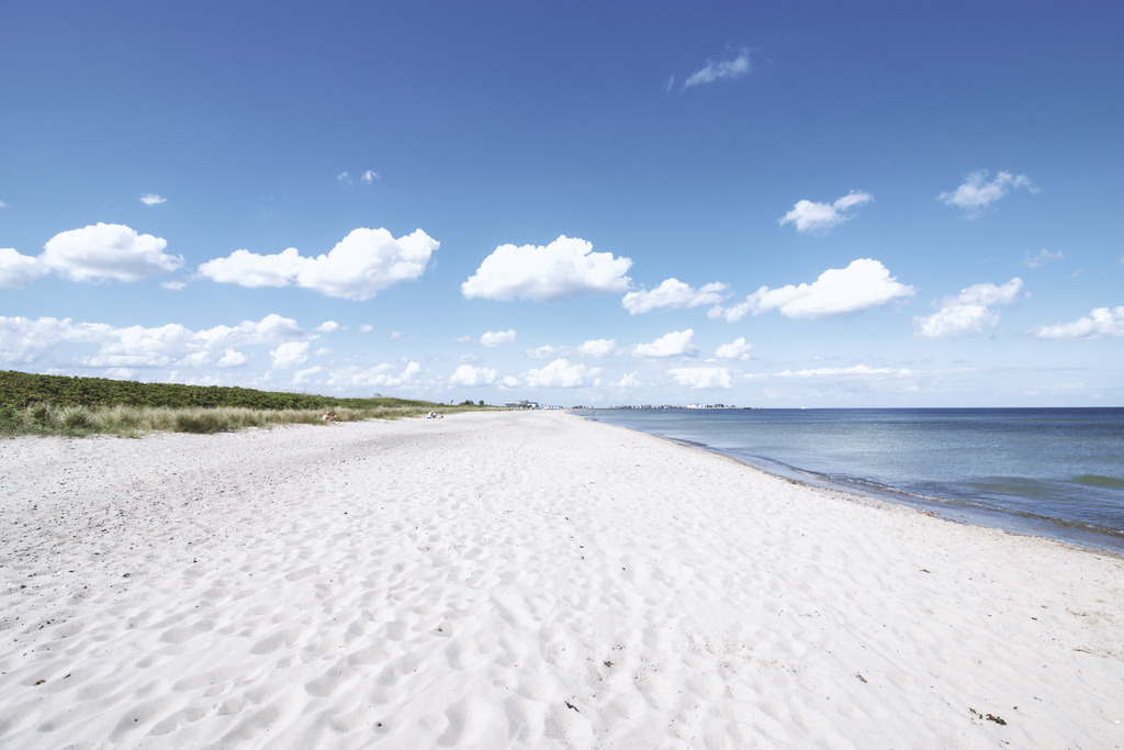Weite und Ruhe am Ostseestrand